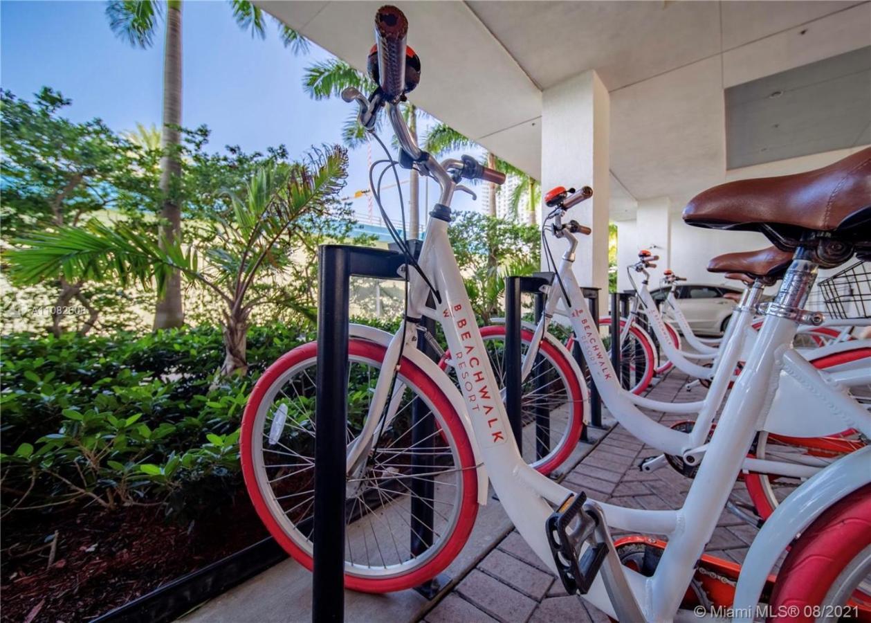 Studio In Hallandale 2 Beds Hallandale Beach Eksteriør bilde