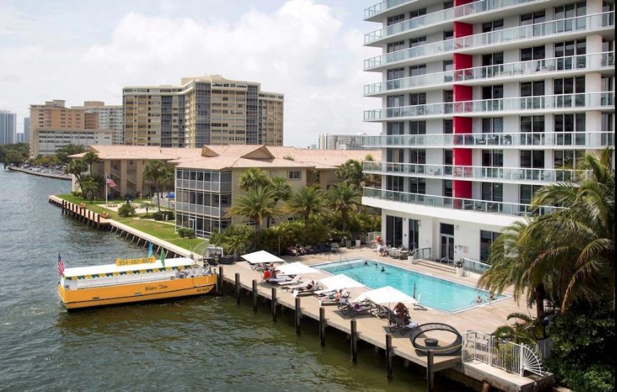 Studio In Hallandale 2 Beds Hallandale Beach Eksteriør bilde
